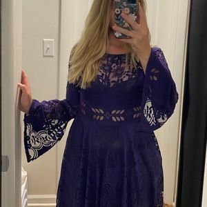 Free People lace dresses with keyhole in back
